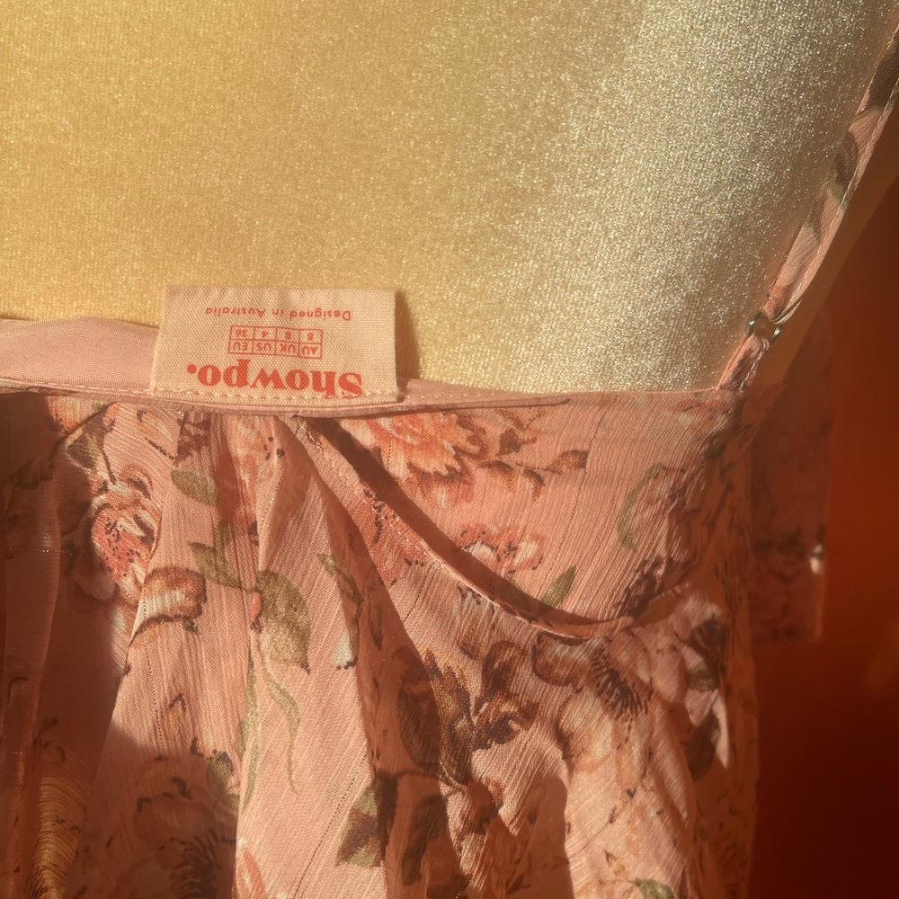 Set Dress - image 5